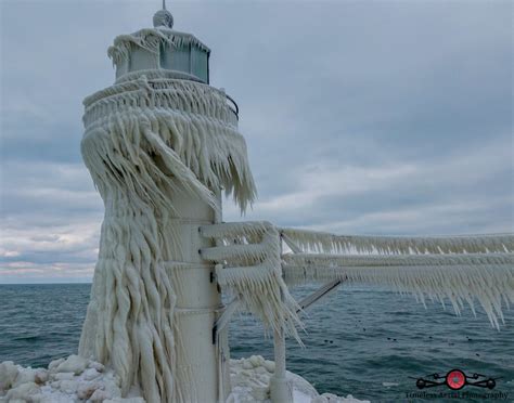 Winter Storm Brings Lake Michigan Rare Ice 'Sculptures' - Newsweek