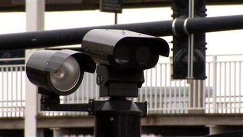 Traffic camera giving speeding tickets to parked cars | FOX 32 Chicago