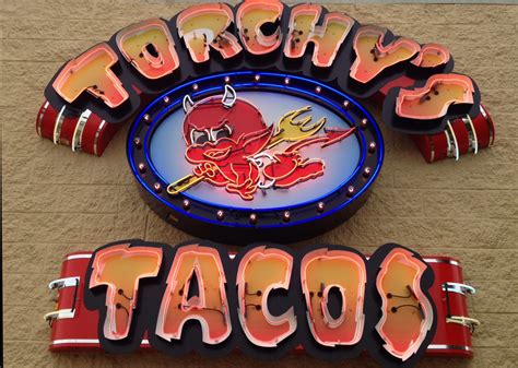 Colette's Dallas Mexican Food Reviews: #30 Torchy's Tacos