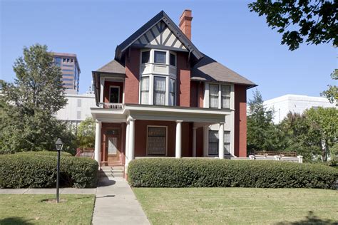 What You Need to Know About the Margaret Mitchell House in Atlanta - Stonehurst Place