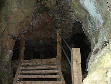 Creswell Crags Cave Dwelling and Rock Carvings / Rock-Art - Creswell ...