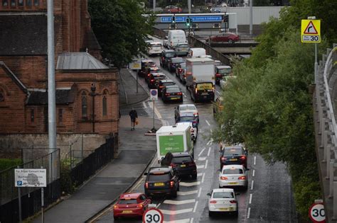 Glasgow workers facing parking charges for bringing cars into city ...