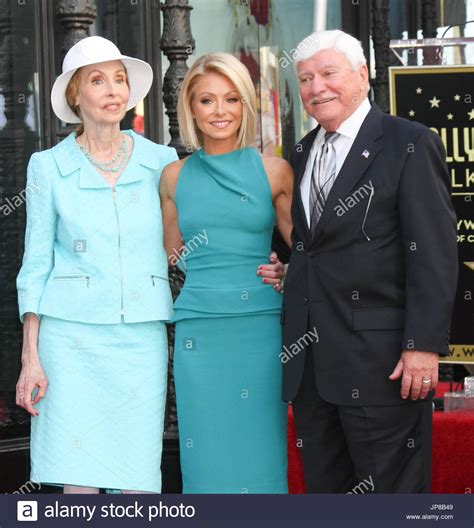 Kelly Ripa, father, mother, parents. Kelly Ripa Honored With Star On ...