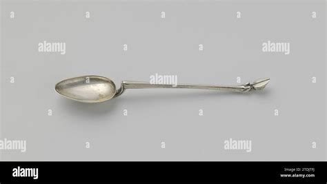 Spoon, 1800 - 1900 Spoon with egg -shaped container and a scanning stem ...