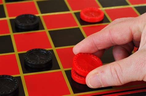 How To Play Checkers | Checkers Rules and Complete Tutorial