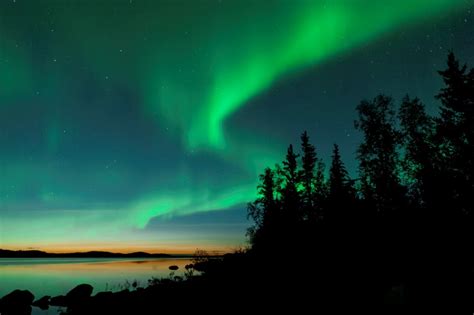 You might be able to see the northern lights over Metro Vancouver ...