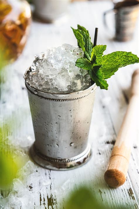 Yum, We Love . . . Mint Juleps! – HonestlyYUM