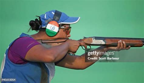 Women Trap Shooting Photos and Premium High Res Pictures - Getty Images