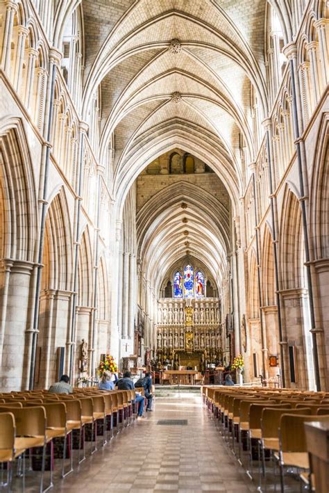 Southwark Cathedral editorial stock image. Image of pillar - 102328189