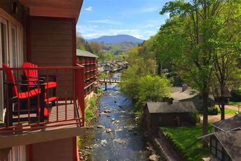 Baymont Inn & Suites Gatlinburg, TN - See Discounts