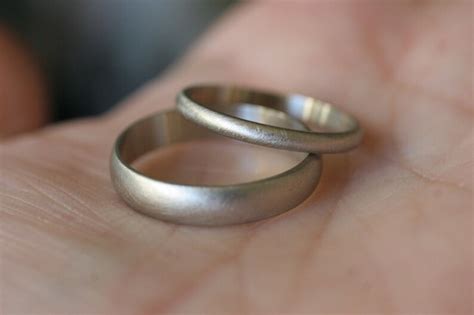 Half Round Wedding Band Set 2 Rings - Etsy