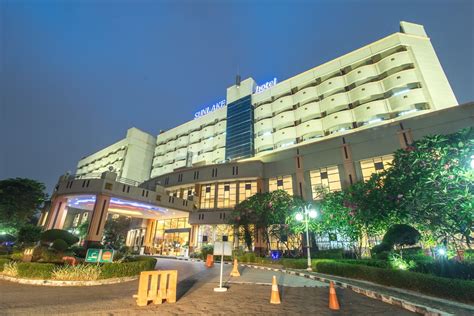 SUNLAKE HOTEL - Jakarta Utara Jl.danau Permai Raya Blok C1 Sunter 14350