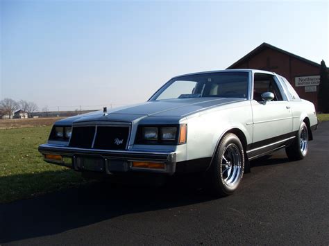 1982 Buick Regal - Information and photos - MOMENTcar