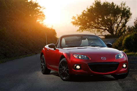 How Mazda Ruined The Miata By Making It Not A Chick Car - Business Insider