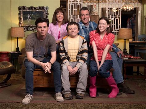 ABC's The Middle rides into Midwest sunset after nine seasons