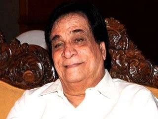 Kader Khan biography, birth date, birth place and pictures