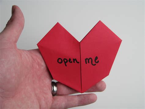 Stephen's Origami: Origami Valentine Hearts