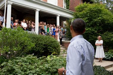 Obama's Neighbors Worry President's Kenwood House Will Become Tourist ...