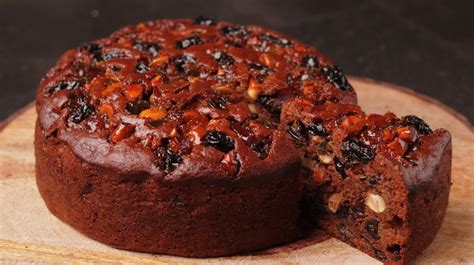 Best Eggless Fruit Cake Recipe | Deporecipe.co