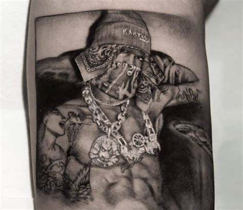 Details 79+ travis scott hand tattoo best - in.coedo.com.vn