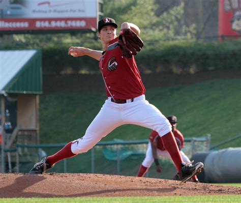 Player Profile: Tyler Glasnow – Around the Curve