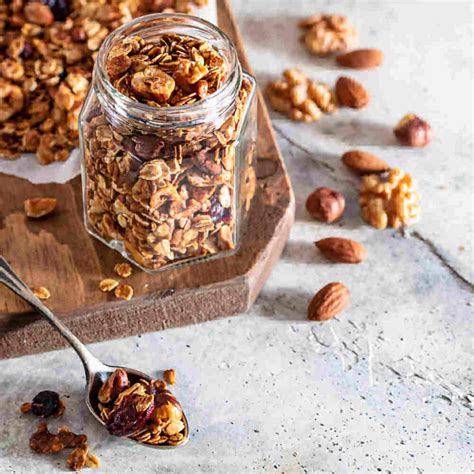 Healthy Granola - Learn How to Make Homemade Granola