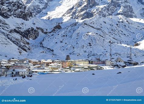 Snow-covered Kedarnath Temple, Kedarnath Dham in India. Stock Image - Image of indian, kedarnath ...