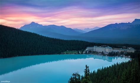 MichaelPocketList: Stunning Sunset in Lake Louise, AB [OC][4000x2391]