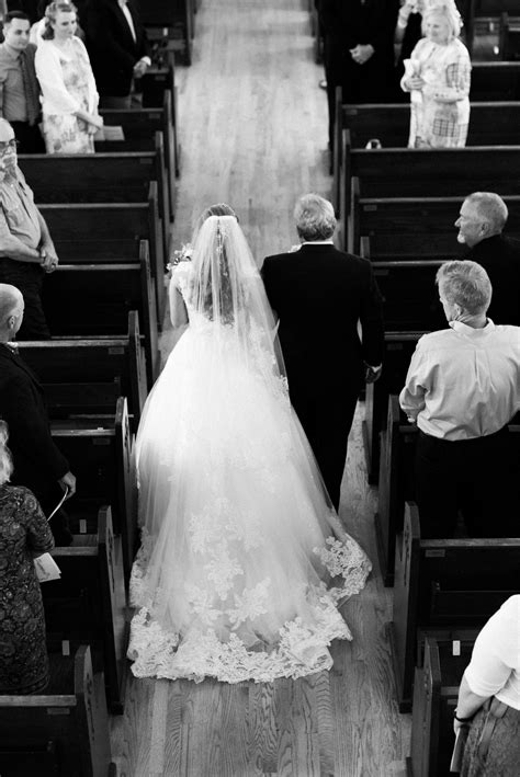 Disney & Joey // The Springs wedding — Dreamy Elk Photography & Design: Austin Wedding Photographer