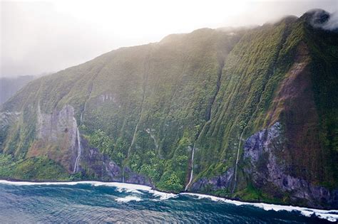 Olo'upena Falls, Molokai, Hawaii, US, 2,953 feet (900 m) | Top 12 World ...