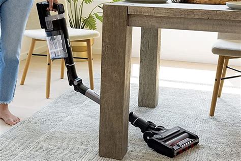 Shark IZ862H Stratos Cordless Intelligent Vacuum with Clean Sense IQ ...