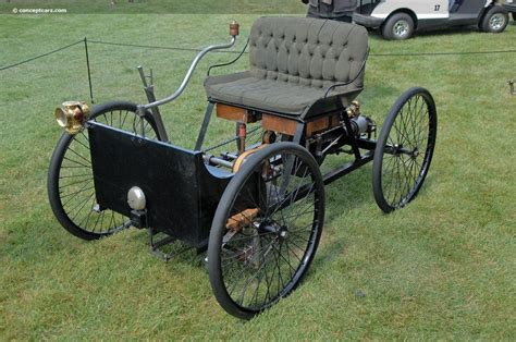 1896 Ford Quadricycle #Fordclassiccars | Classic cars, Retro cars, Car ford