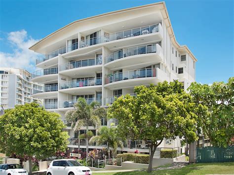 UNIT 402 SEABOURN, 56 LOWER GAY TERRACE - Caloundra Holiday Centre