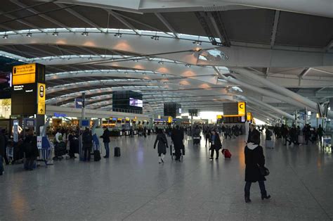 6 Airports in London | The Complete Guide to All of the London Airports