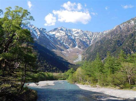 Visit Kamikochi and go hiking in the Japanese mountains | Nanika Japan