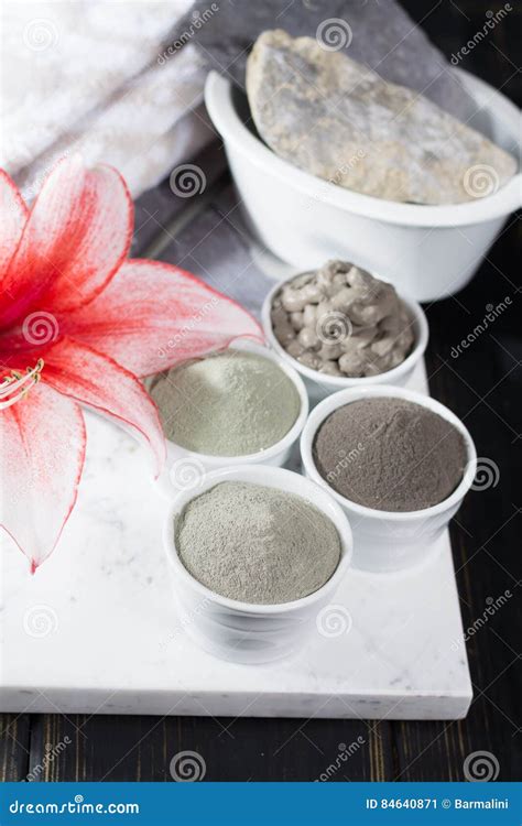 Ancient Minerals - Luxury Face and Body Spa Treatment, Clay Powder and ...