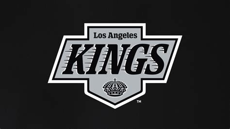 Los Angeles Kings debut new, familiar logo