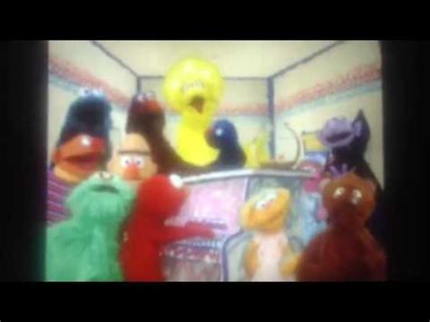 Elmo world friends song - YouTube