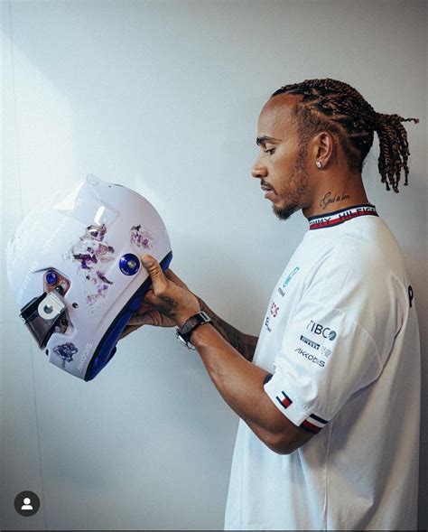 [Lewis Hamilton] Monaco 22 Helmet Design : formula1