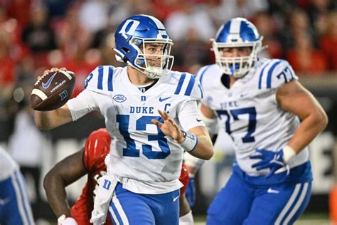 Former Duke QB Riley Leonard Transfers to Notre Dame