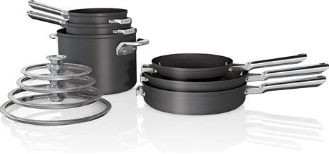 10 Space Saving Best Stackable Pots and Pans [MAY 2022]