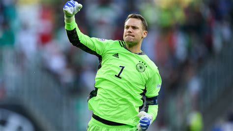 Manuel Neuer described as 'insurmountable wall' after 'sensational ...