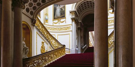 Buckingham Palace Interior / 478 Buckingham Palace Interior Photos And ...