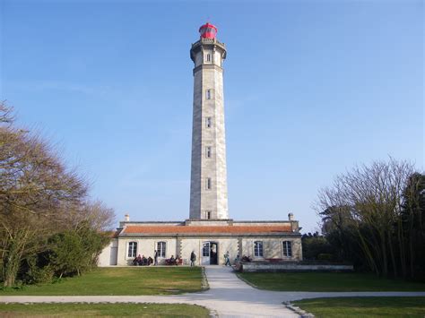 phare des baleines île de ré photo et image | europe, france, poitou-charentes Images fotocommunity