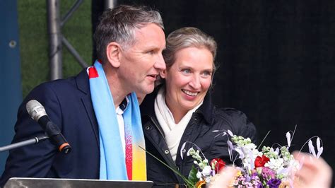 Dangerous double: Weidel and Höcke appear together in Erfurt - News Directory 3