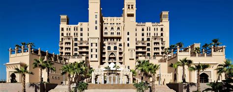 Hotel in Sharjah | Sheraton Sharjah Beach Resort & Spa