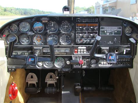 1967 Piper Cherokee 140 Instrument Panel