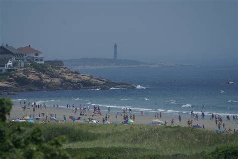 BLUE SHUTTERS BEACHSIDE INN - Prices & Reviews (Gloucester, MA - Cape Ann)