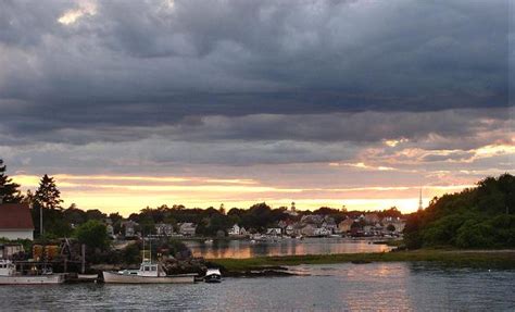 © Photo: High Tide and Sunset, Portsmouth | PortsmouthNH.com