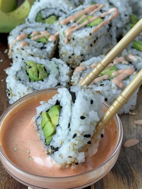 Spicy Mayo for Sushi (vegan) - simply ceecee